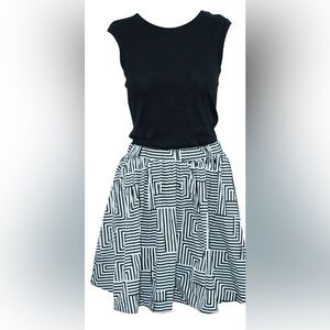 Kate Spade “Saturday Dress “Black and White Sleeveless XS Dress Good PreOwn Cond